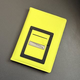 İsim Yazılı Hediyelik Defter: ön Kapakta Lazerle Isim Yazılmış Metal Plaka