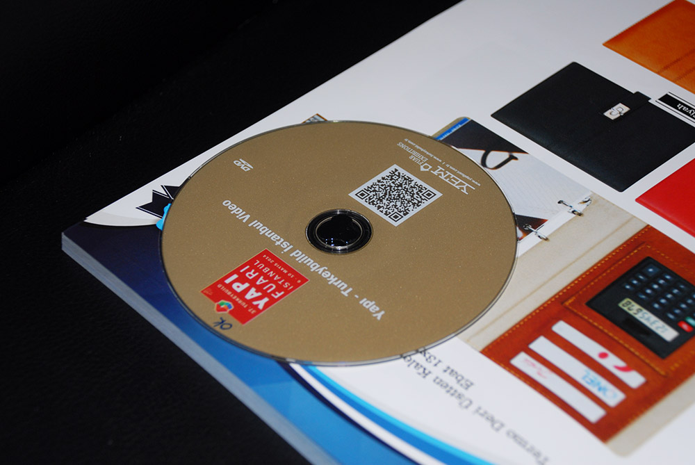 yapışkanlı plastik cd tutucu